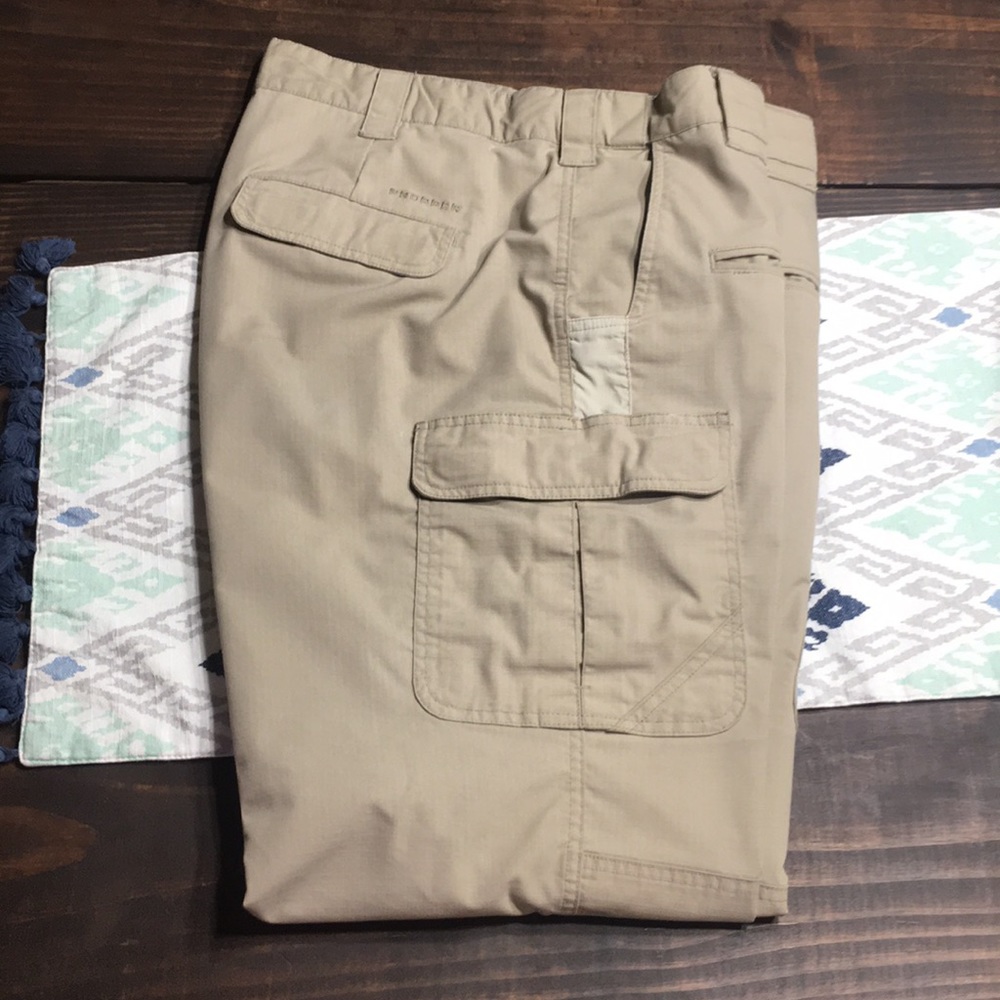 Proper tactical pants